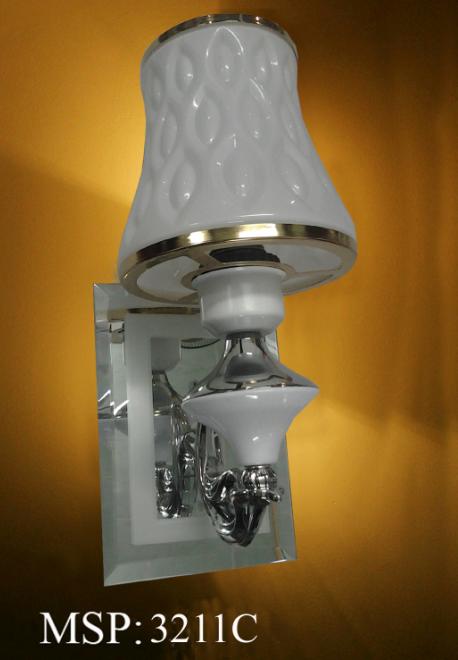 Đèn tường đế kính 3211C