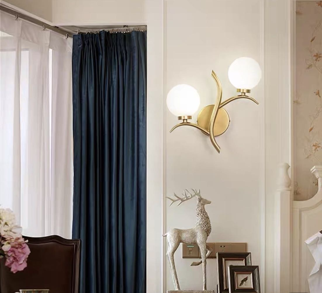 Đèn tường mạ đồng chao cầu 2153/2(35x28x16)