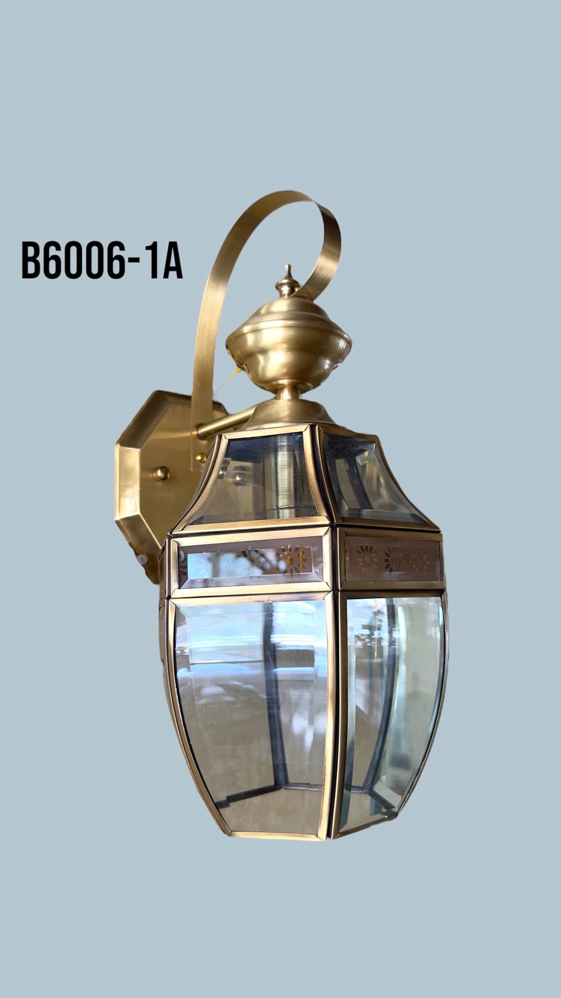 Đèn cột đồng xịn B6006-1A