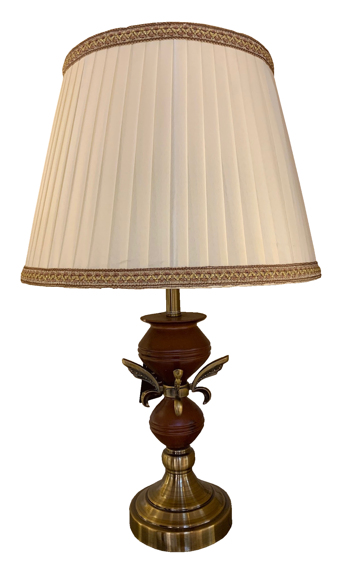 Đèn bàn thân gỗ đế mạ đồng 21196