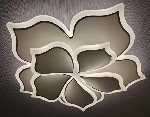 Ốp led cánh hoa 8823/600