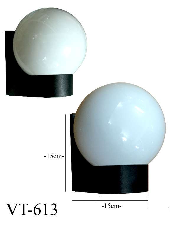 Đèn tường cầu nhựa - 613