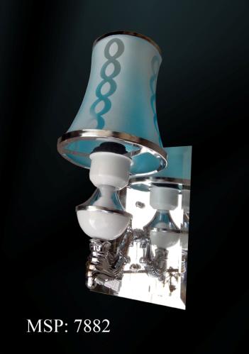 Đèn tường đế kính 7882