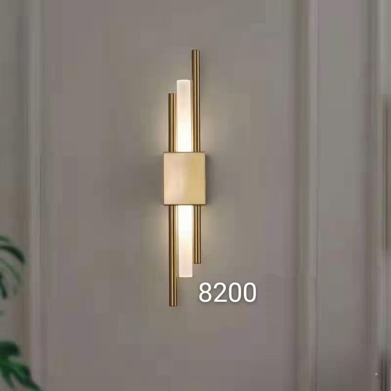 Đèn tường mạ 8200GD (50x12cm)