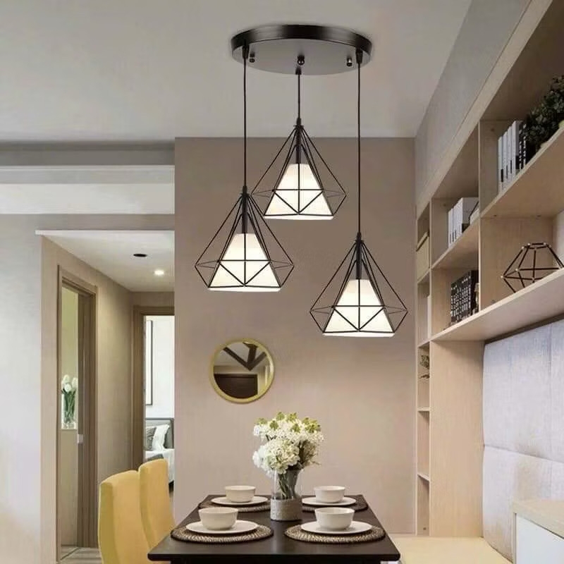 Thả 3 kim cương đen 8276/3BK