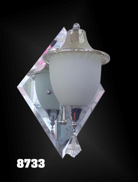 Đèn tường đế kính 8733