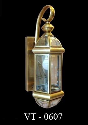 Đèn cột đồng xịn to 0607L