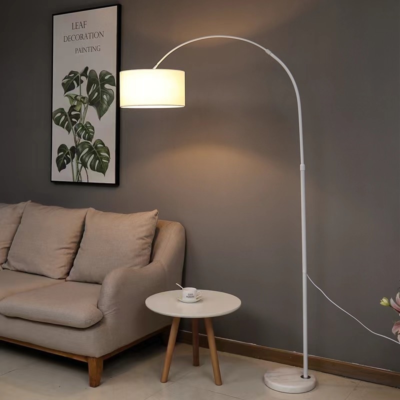 Đèn cây chụp vải trắng 9093A WH