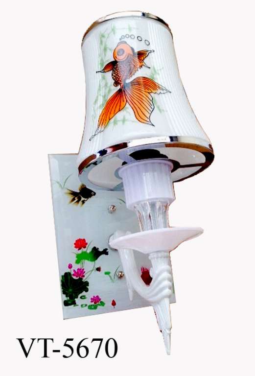 Đèn tường đế kính 5670